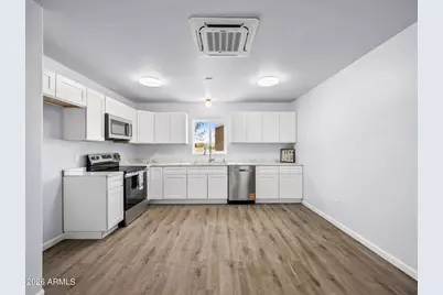 18278 S Frontier Road, Peeples Valley, AZ 86332 - Photo 16