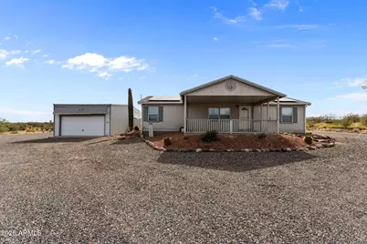 27650 S Clydesdale Avenue, Congress, AZ 85332 - Photo 1