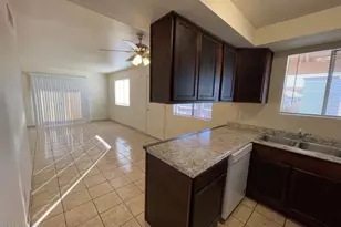 4325 N 21st Dr, Phoenix, AZ 85015 - Photo 6
