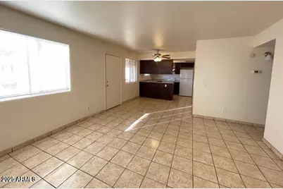 4325 N 21st Drive #Apt 3, Phoenix, AZ 85015 - Photo 4