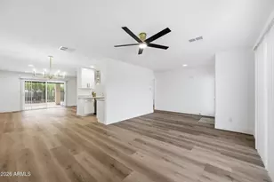 3223 W Ironwood Dr, Phoenix, AZ 85051 - Photo 8
