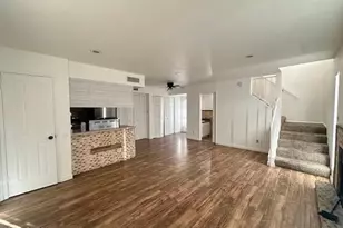 16225 N 30th St, Phoenix, AZ 85032 - Photo 8