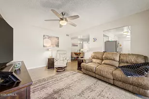 17476 N Del Webb Blvd, Sun City, AZ 85373 - Photo 12