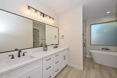 19222 N 29th Place, Phoenix, AZ 85050 - Photo 26
