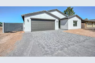 19222 N 29th Place, Phoenix, AZ 85050 - Photo 2