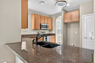 886 S Huish Dr, Gilbert, AZ 85296 - Photo 14