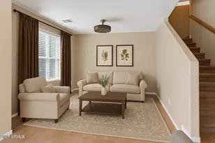 886 S Huish Dr, Gilbert, AZ 85296 - Photo 8