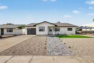 1320 E Winter Dr, Phoenix, AZ 85020 - Photo 2