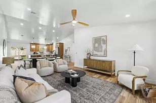 1320 E Winter Dr, Phoenix, AZ 85020 - Photo 8