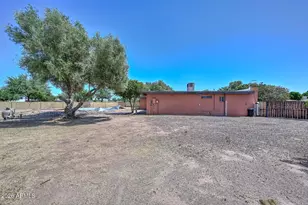 8442 N 48th Dr, Glendale, AZ 85302 - Photo 50
