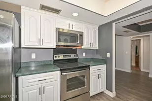 8442 N 48th Dr, Glendale, AZ 85302 - Photo 18