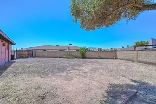 8442 N 48th Dr, Glendale, AZ 85302 - Photo 54