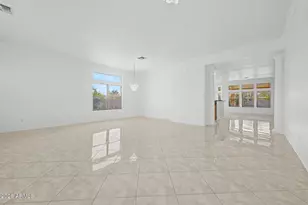 28206 N 31st Ave, Phoenix, AZ 85083 - Photo 6