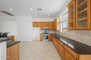 28206 N 31st Ave, Phoenix, AZ 85083 - Photo 14