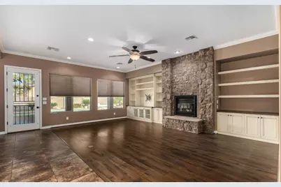 19408 W Pasadena Avenue, Litchfield Park, AZ 85340 - Photo 2