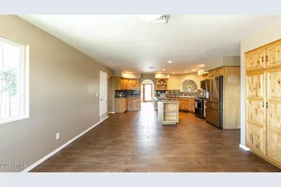 1648 Piccadilly Drive, Sierra Vista, AZ 85635 - Photo 6