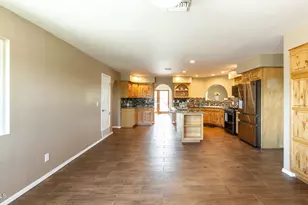 1648 Piccadilly Dr, Sierra Vista, AZ 85635 - Photo 6