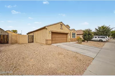 7087 S Blue Hills Drive, Buckeye, AZ 85326 - Photo 2