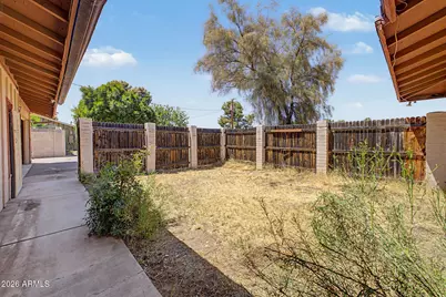 4611 W Monte Cristo Avenue, Glendale, AZ 85306 - Photo 6