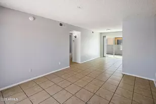 3823 N 23rd Dr, Phoenix, AZ 85015 - Photo 8