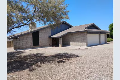 8504 N 50th Drive, Glendale, AZ 85302 - Photo 2