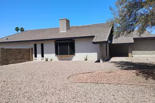 8504 N 50th Dr, Glendale, AZ 85302 - Photo 4