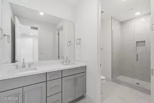 2121 W Sonoran Desert Dr, Phoenix, AZ 85085 - Photo 22