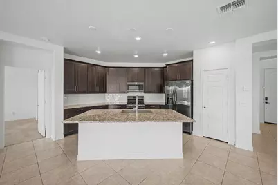 19905 W Devonshire Avenue, Litchfield Park, AZ 85340 - Photo 10