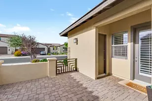 9545 W Park View Ln, Peoria, AZ 85383 - Photo 10