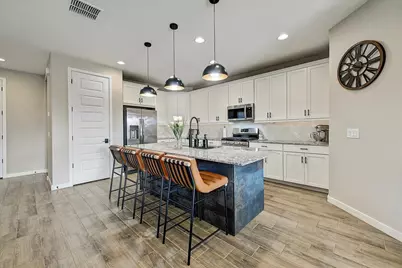 2053 W Lonesome Trail, Phoenix, AZ 85085 - Photo 4