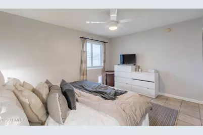 3402 N 32nd Street #163, Phoenix, AZ 85018 - Photo 18