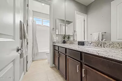 112 E Crescent Place, Chandler, AZ 85249 - Photo 26