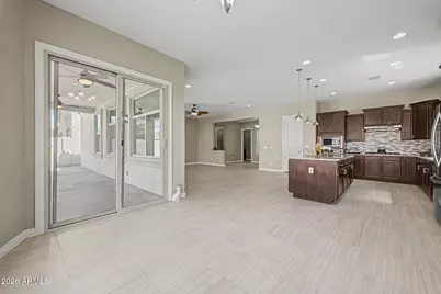 112 E Crescent Place, Chandler, AZ 85249 - Photo 8