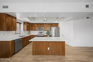 900 S 94th St, Chandler, AZ 85224 - Photo 18