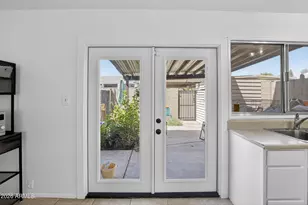 5007 S Terrace Rd, Tempe, AZ 85282 - Photo 24