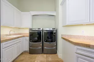 2021 E Barkwood Rd, Phoenix, AZ 85048 - Photo 38