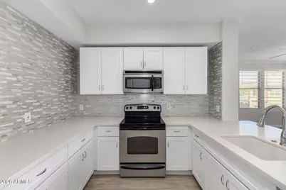 20100 N 78th Place #2107, Scottsdale, AZ 85255 - Photo 10
