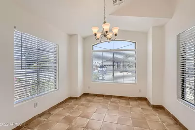 5770 W Seldon Lane, Glendale, AZ 85302 - Photo 8
