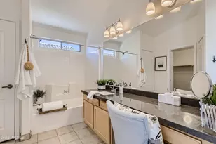 5770 W Seldon Ln, Glendale, AZ 85302 - Photo 16