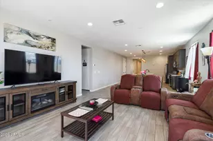 1352 N Larat Ln, Coolidge, AZ 85128 - Photo 18