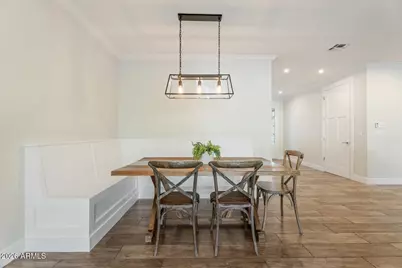 3401 N 34th Place, Phoenix, AZ 85018 - Photo 6