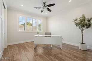 3401 N 34th Pl, Phoenix, AZ 85018 - Photo 18