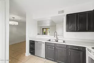 9275 E Mission Ln, Scottsdale, AZ 85258 - Photo 12