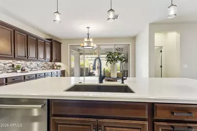 10304 E Tupelo Avenue, Mesa, AZ 85212 - Photo 4