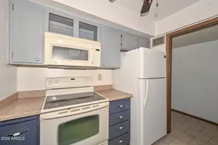 13208 N 98th Ave, Sun City, AZ 85351 - Photo 16