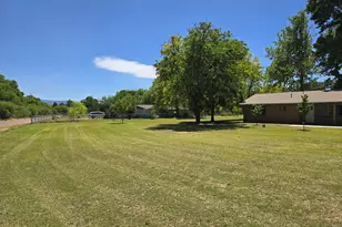 843 E Armetta Dr, Camp Verde, AZ 86322 - Photo 6