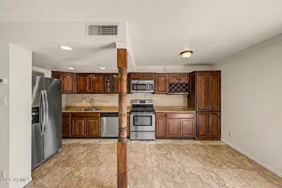 948 S Alma School Road #Unit 102, Mesa, AZ 85210 - Photo 4