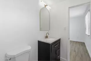 4421 N 71st Dr, Phoenix, AZ 85033 - Photo 14