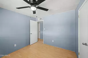 4002 N 64th Dr, Phoenix, AZ 85033 - Photo 16
