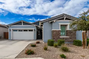 640 S Olympic Dr, Gilbert, AZ 85296 - Photo 2